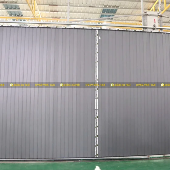 Cửa xếp lá nhôm