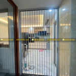 Cửa xếp lá nhựa trong suốt ngăn hơi lạnh - Thể hiện đẳng cấp cho ngôi nhà của bạn